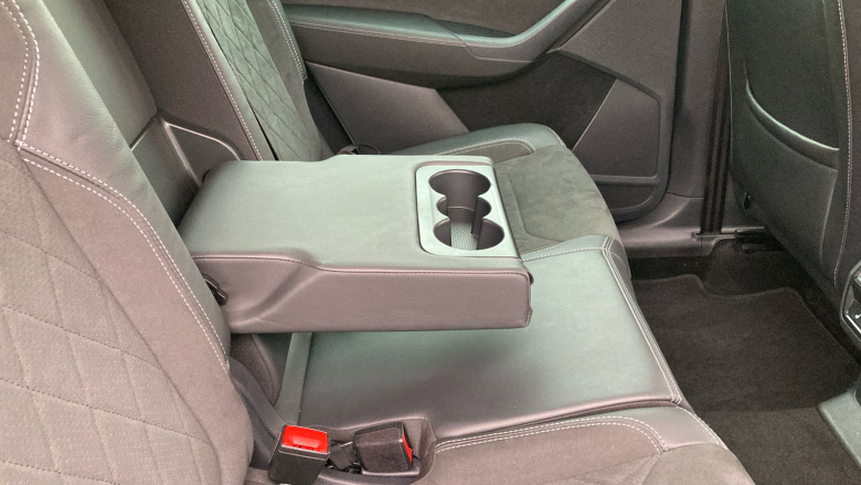 Skoda Kodiaq 2.0 TDI Sport Line 4x4 5dr DSG [7 Seat] Diesel Estate